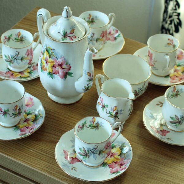 Royal Standard Azalea Pattern Tea Set
