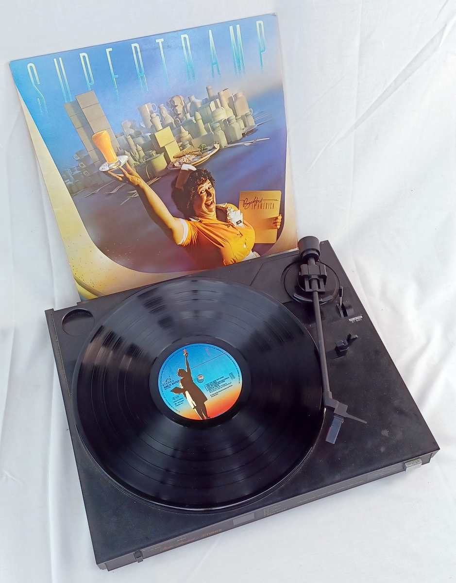 Supertramp – Breakfast in America Vinyl LP - Saint George Mega Store